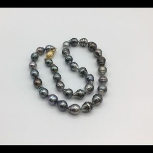 Tahitian Pearl Necklace, 17 inches